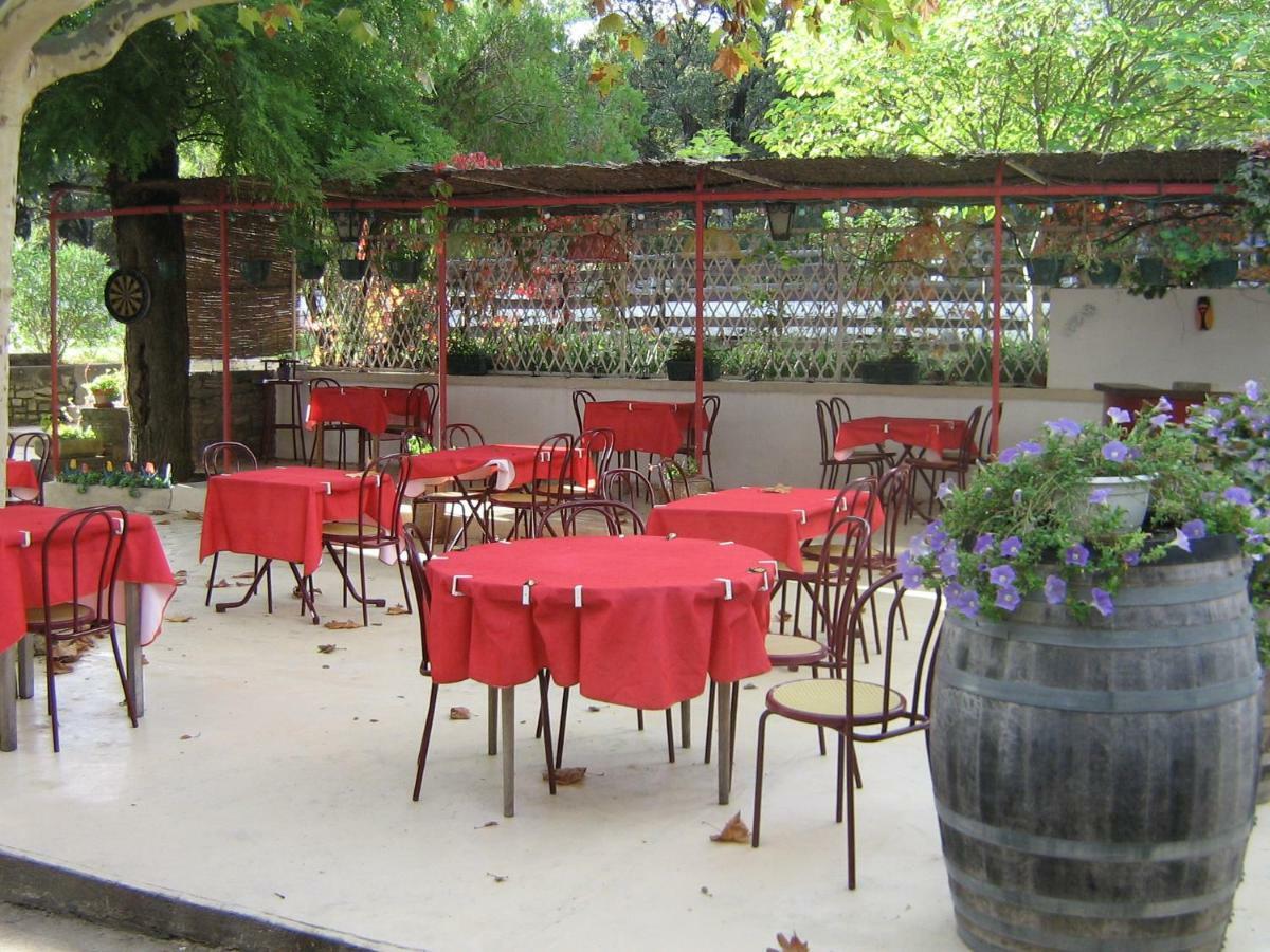 Auberge Des Garrigues Nîmes Exteriér fotografie
