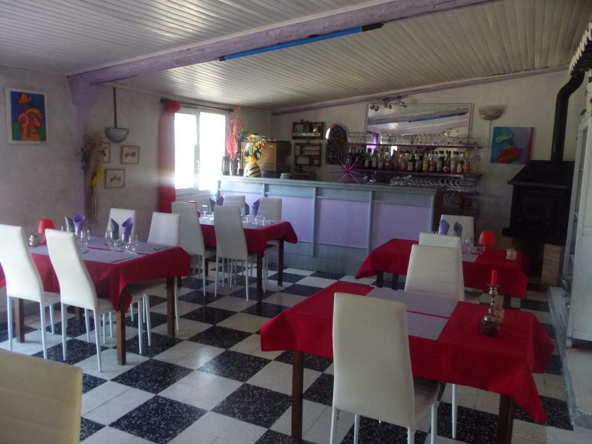 Auberge Des Garrigues Nîmes Exteriér fotografie