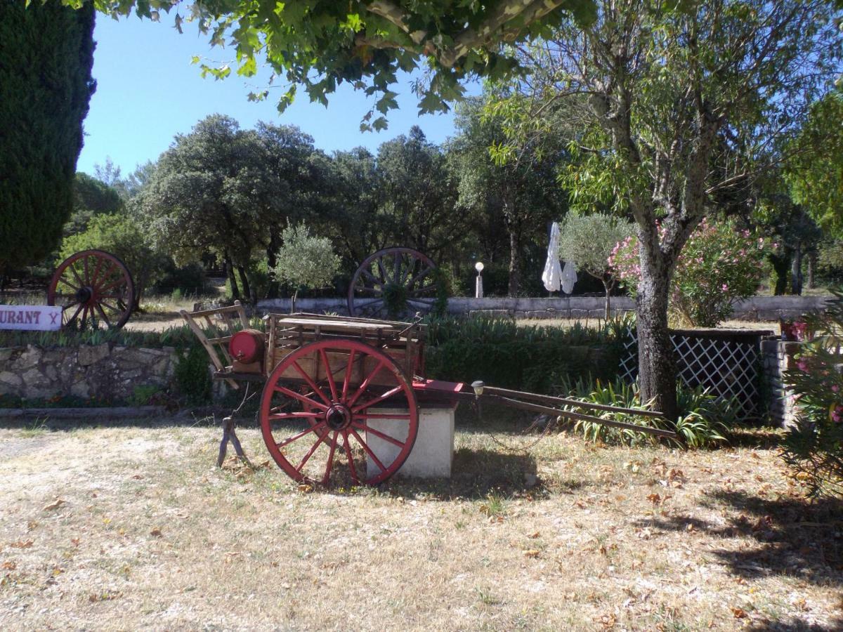 Auberge Des Garrigues Nîmes Exteriér fotografie